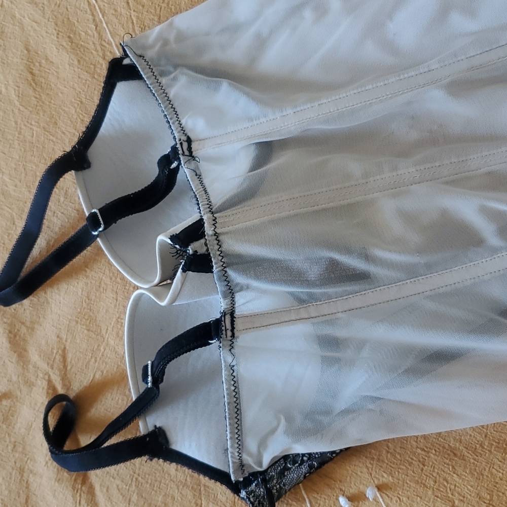 Corset top - Picture 3 of 3